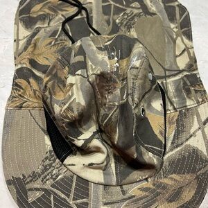 Source Unknown Camouflage Hat